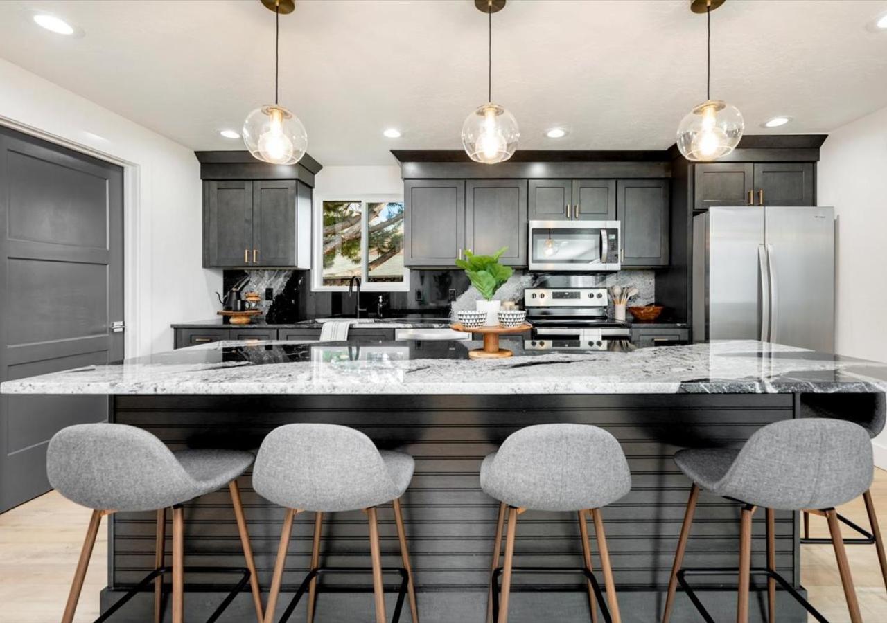 Mid Century Modern Boise-River Bungalow W/ Hot Tub Esterno foto