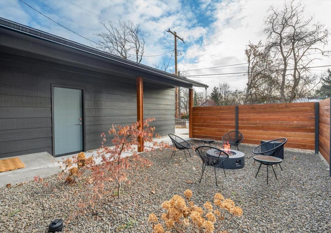 Mid Century Modern Boise-River Bungalow W/ Hot Tub Esterno foto